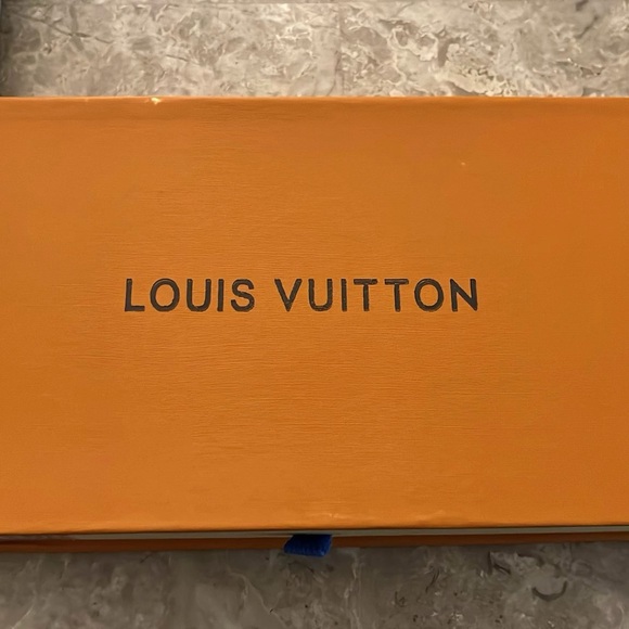 Wallet - Picture 2 of 2